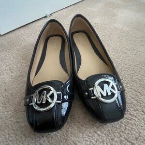 Michael Kors Ballet Flat - Navy - Size 9